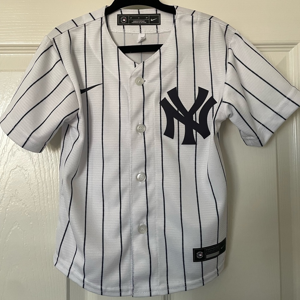 Yankees jersey